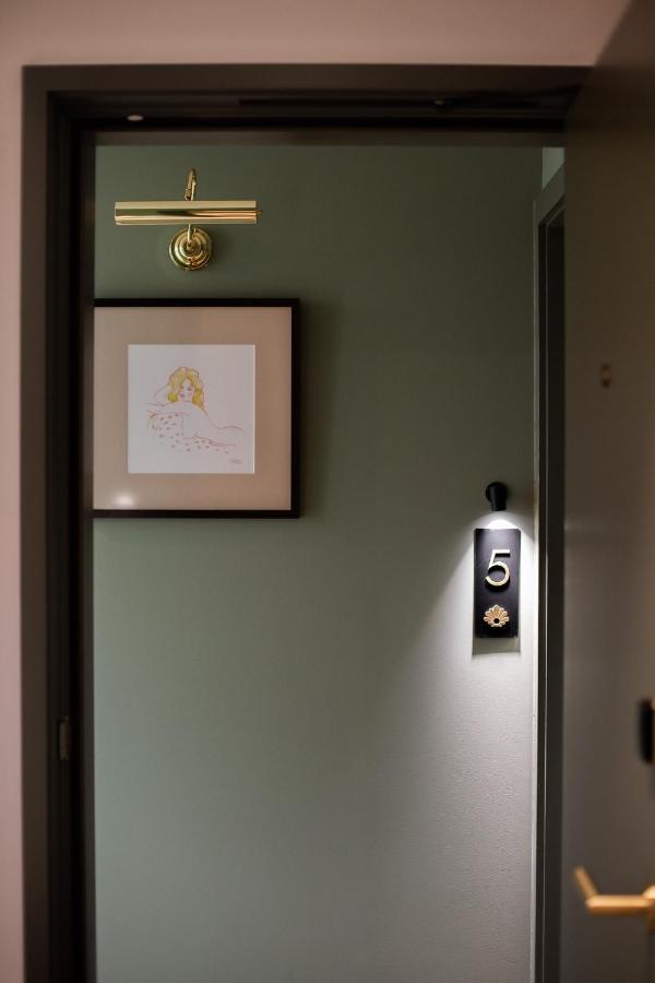 Hotel The Sarah By Urban Rest Sydney Esterno foto